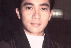 陈百强的个人资料,音乐传奇，情感人生